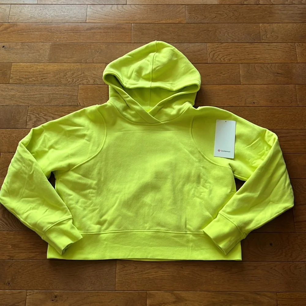 🔥LULULEMON CROPPED LOUNGEFUL HOODIE/JACKET-ELECTRIC LEMON-12🔥 - Picture 3 of 16